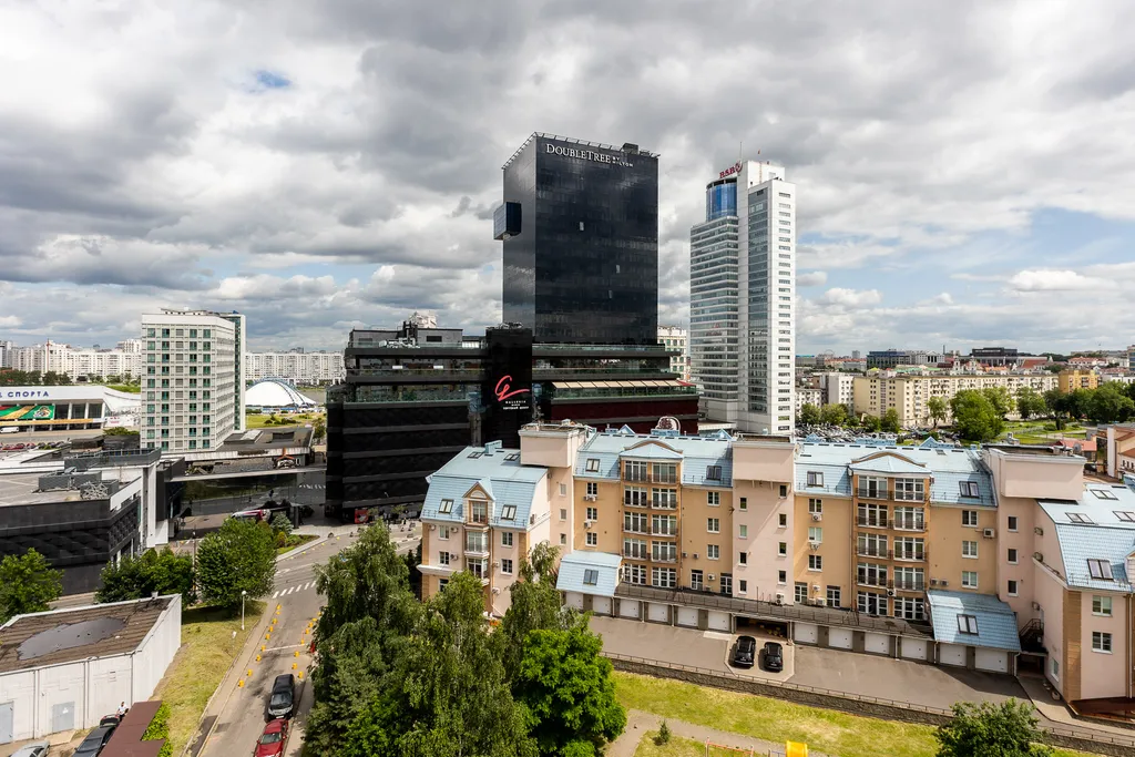 Просторные апартаменты в историческом центре Минска