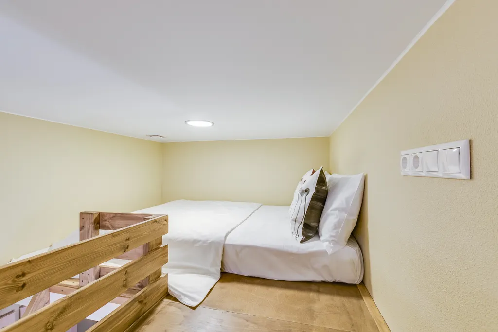 Квартира Квартира Студия с видом на Лиговский проспект — Санкт-Петербург