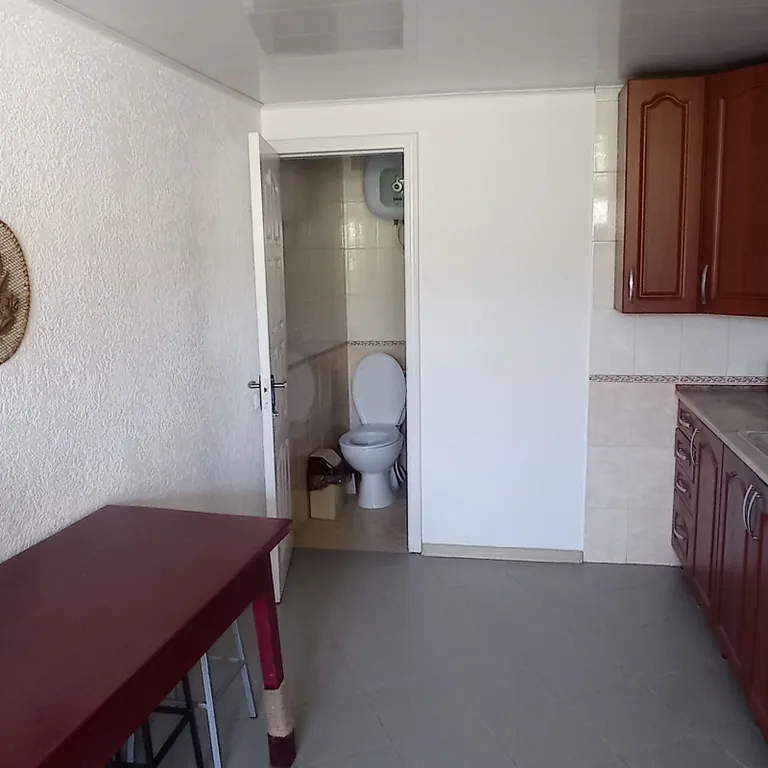 Дом для семьи или большой компании на автомобиле