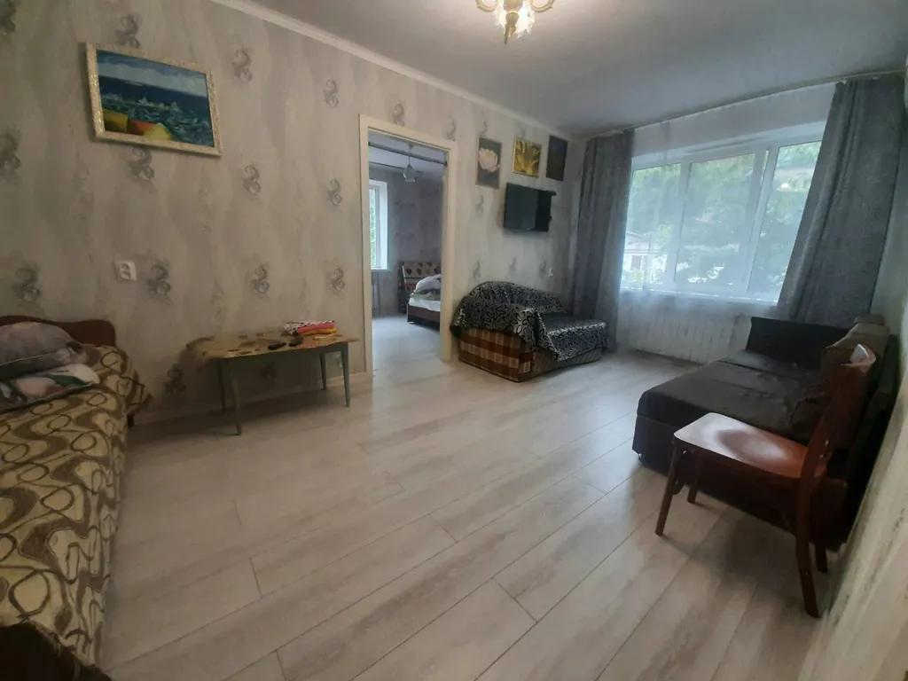 Квартира в тихом центре — аренда посуточно в Туапсе