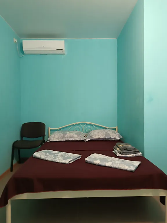 Квартира Комфортные номера на слободке — аренда посуточно в Бердянск