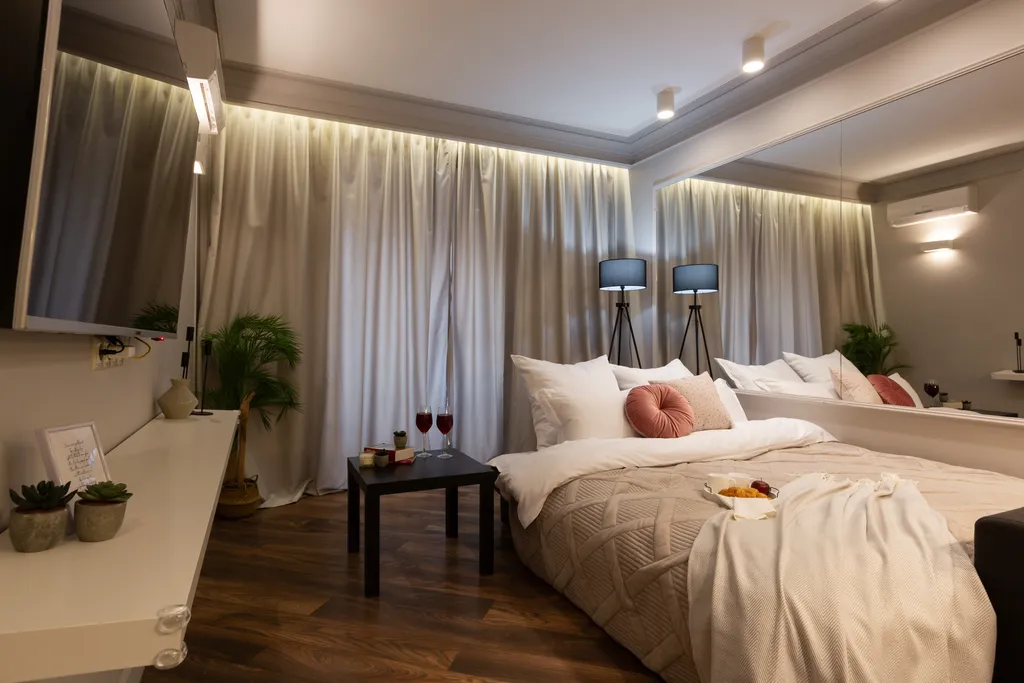 Дизайнерская евродвушка с видом на реку