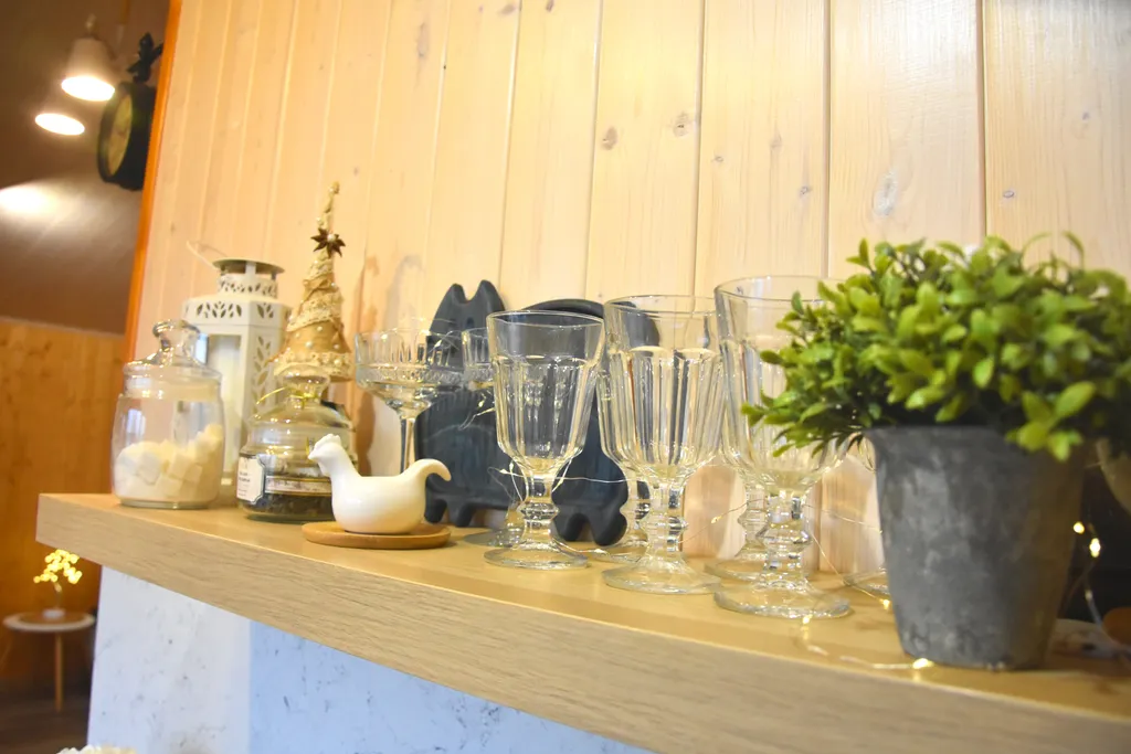 Коттедж Дом на Волге с рубленной баней и банным чаном — Бор