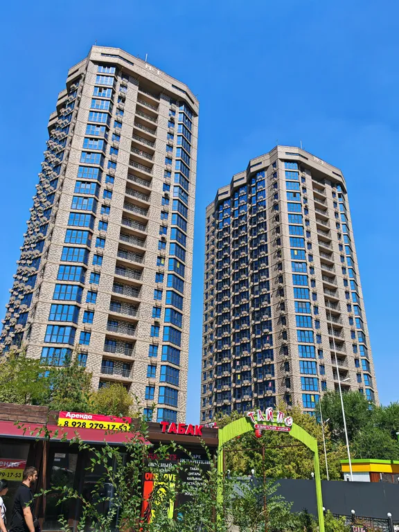 Просторная, свежая 2-комнатная квартира возле ТЦ Горизонт