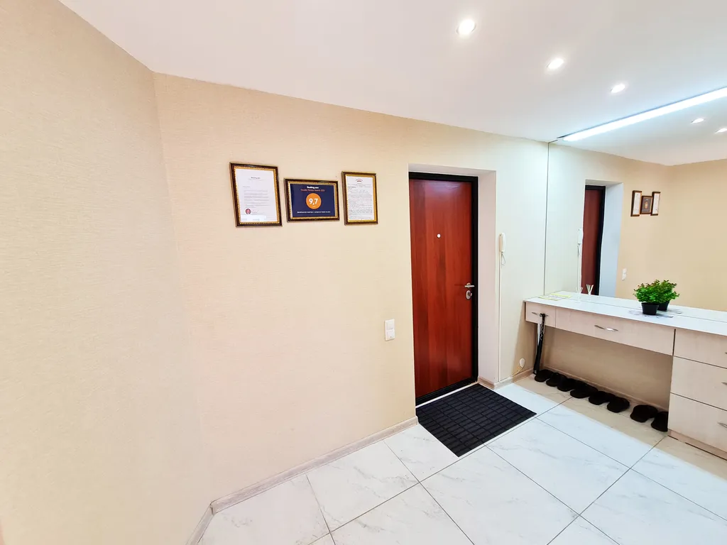 Шикарное проживание с видом на реку для большой компании-аквапарк