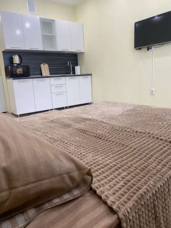 Светлая студия со всеми условиями для комфортного проживания