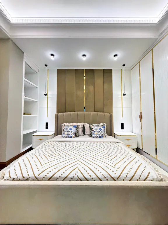 Kazakhstan resident's 171 by Royal rentals