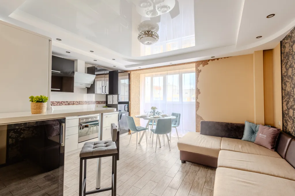 В тихом районе с удобной кроватью, гостиничный сервис, бесконтактно