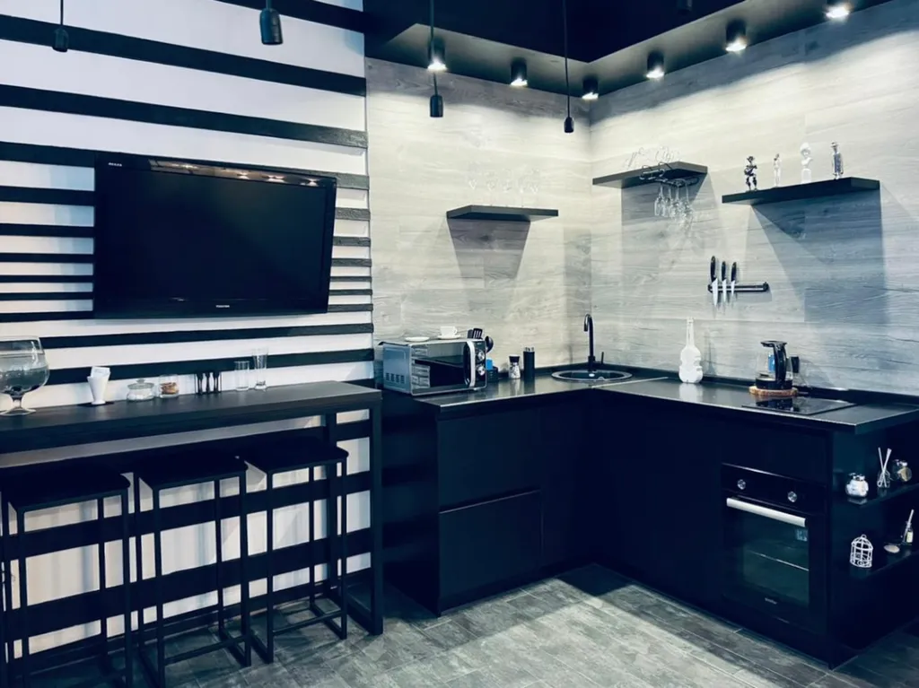 Дизайнерская квартира с джакузи в топовом районе города