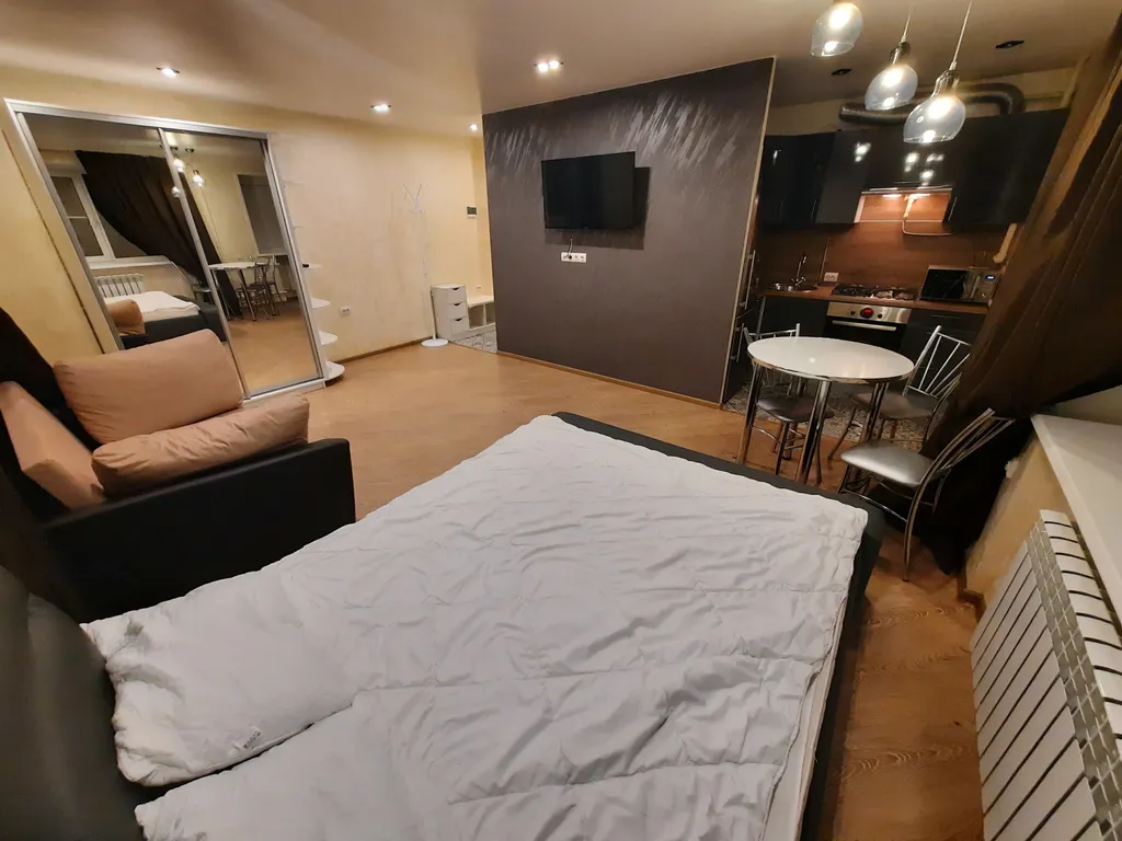 Квартира в центре города у площади Победы