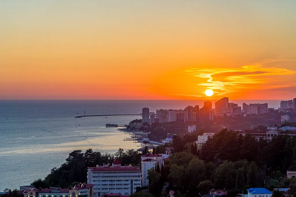 3-комнатная Квартира — аренда посуточно в Сочи