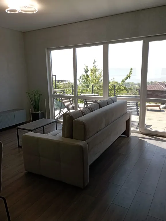 Дом с панорамным видом на Волгу