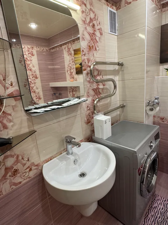 Квартира Комфортная, уютная квартира у ТЦ Смайл молл — Иркутск