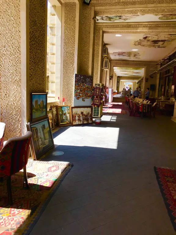 Площадь фонтанов - сердце центра Баку