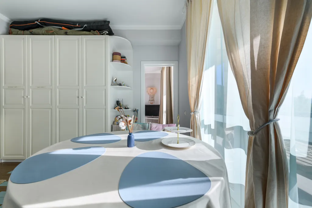 Двухкомнатные апартаменты с 2 балконами, 2 этаж, гамак