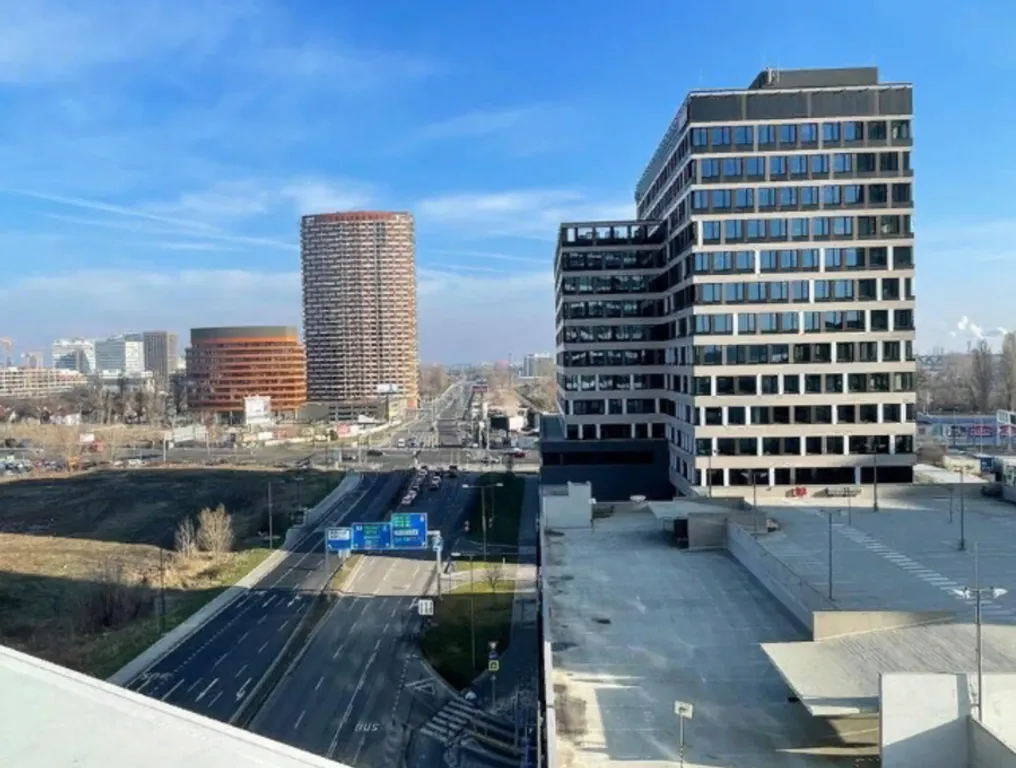 Panorama City Apartment