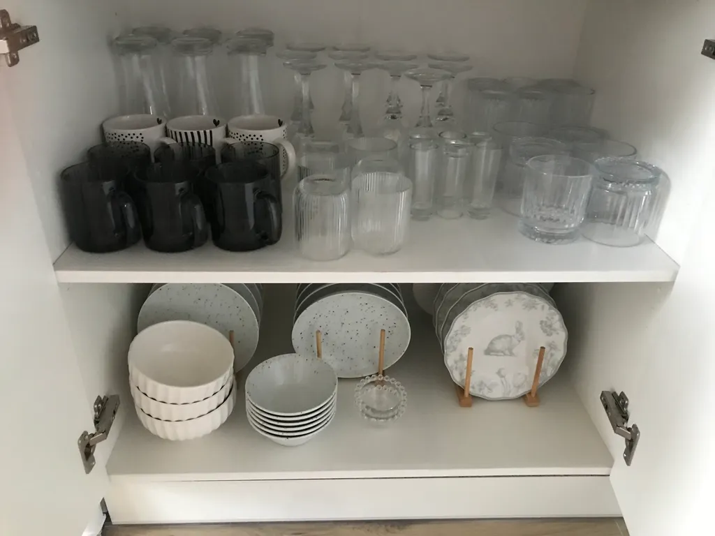 Треугольный домик рядом с Беловежской пущей