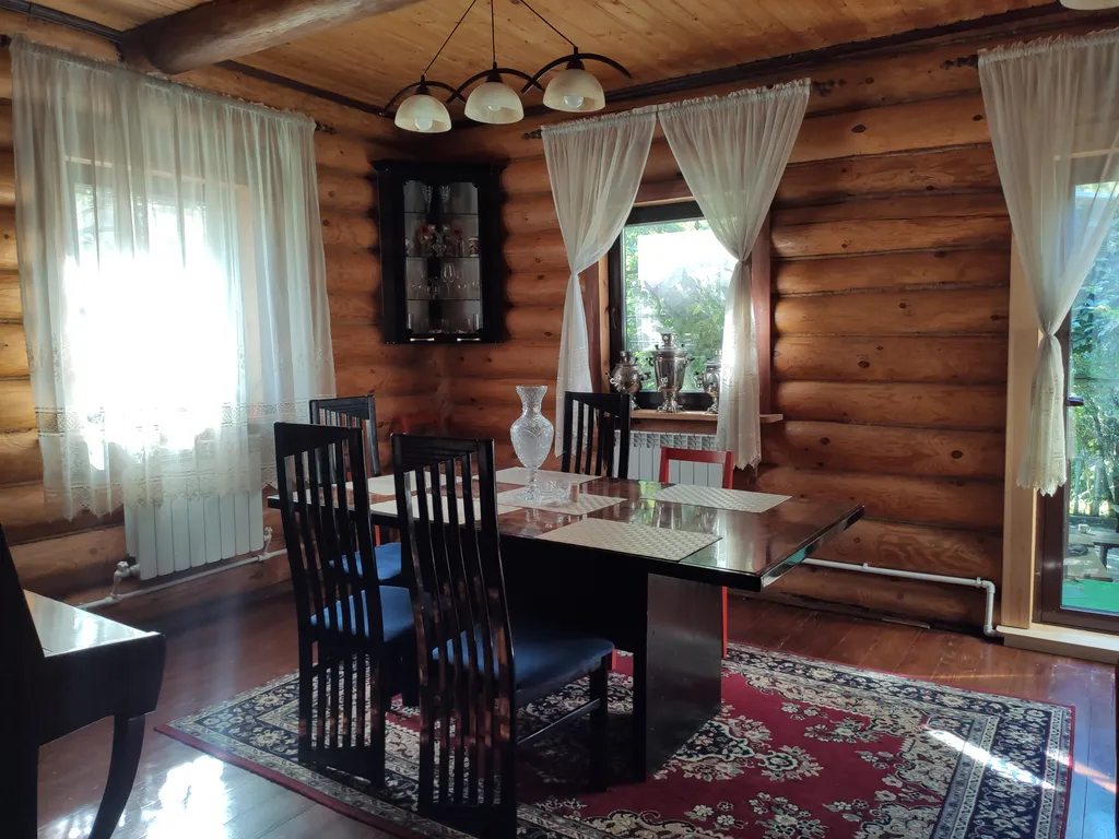 Уютный дом около Свияжских холмов