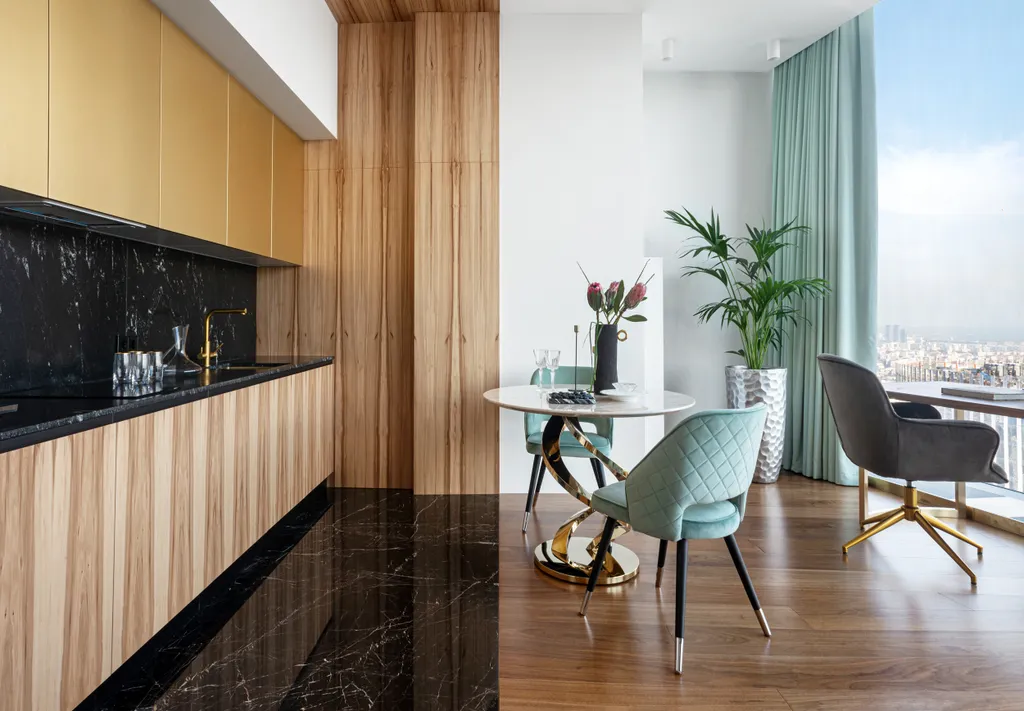 Роскошный апартамент Табрис на 81 этаже с ванной у окна в спальне