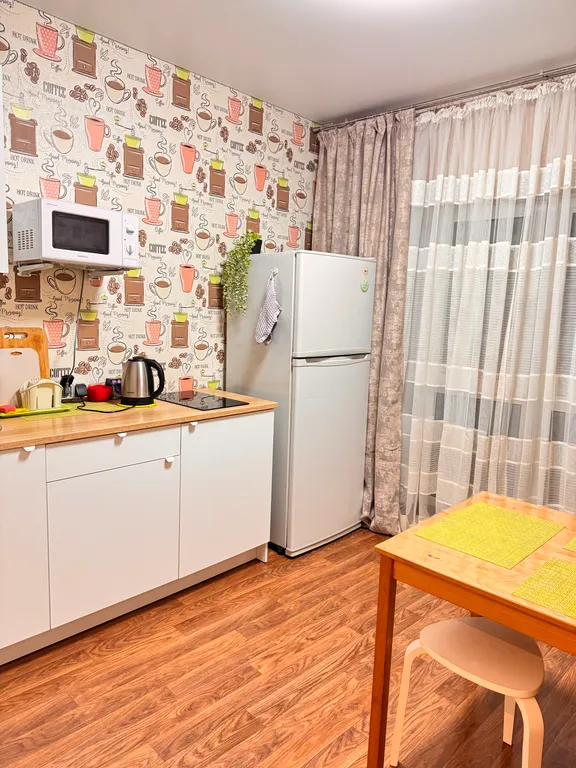 Омск Кировский у ТЦ Мега