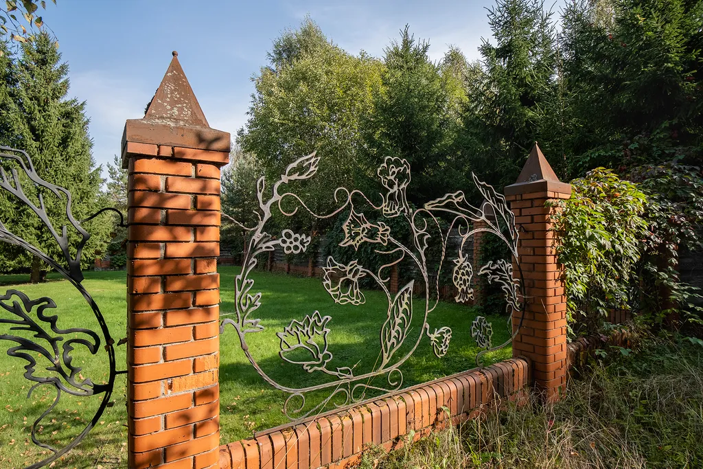 Дом 290 м2 на участке 100 соток