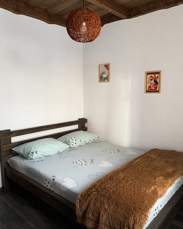 Тихое и комфортное место на берегу реки Лесная