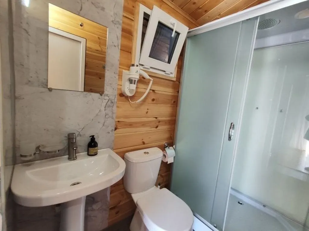 Коттедж 1-комнатный Дом — Гагра