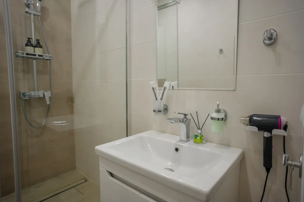 Квартира у МегаМолла с шикарным видом на Волгу и город