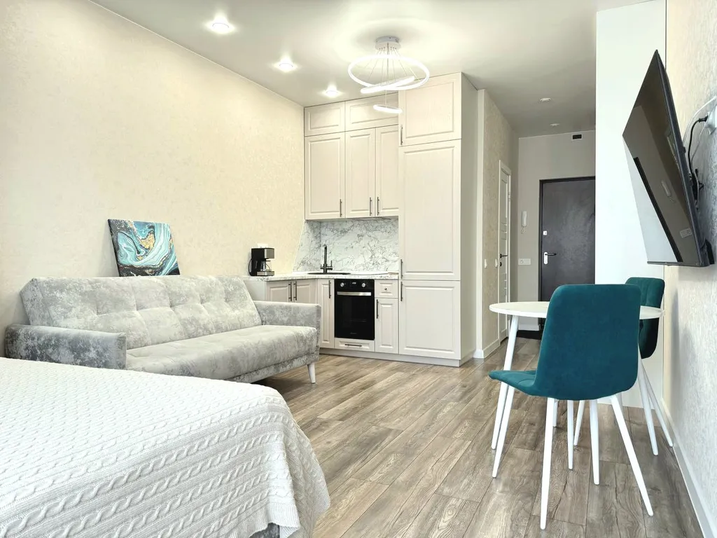 Студия с кондиционером в центре в новом ЖК на Большевистской