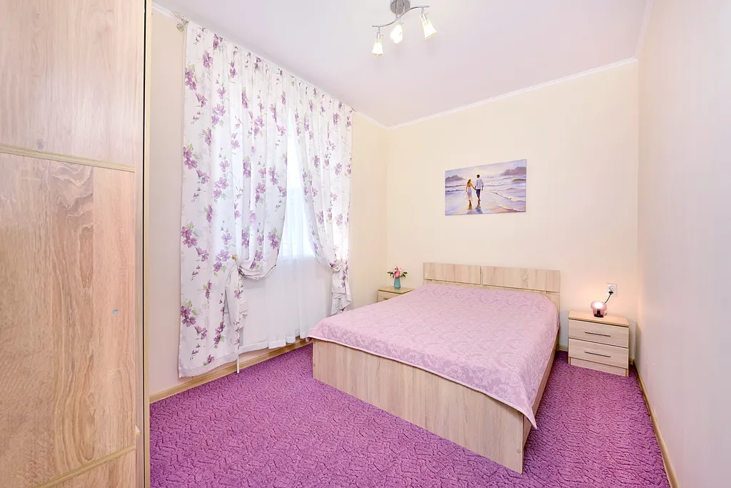 Теплая уютная квартира напротив ГЛЦ