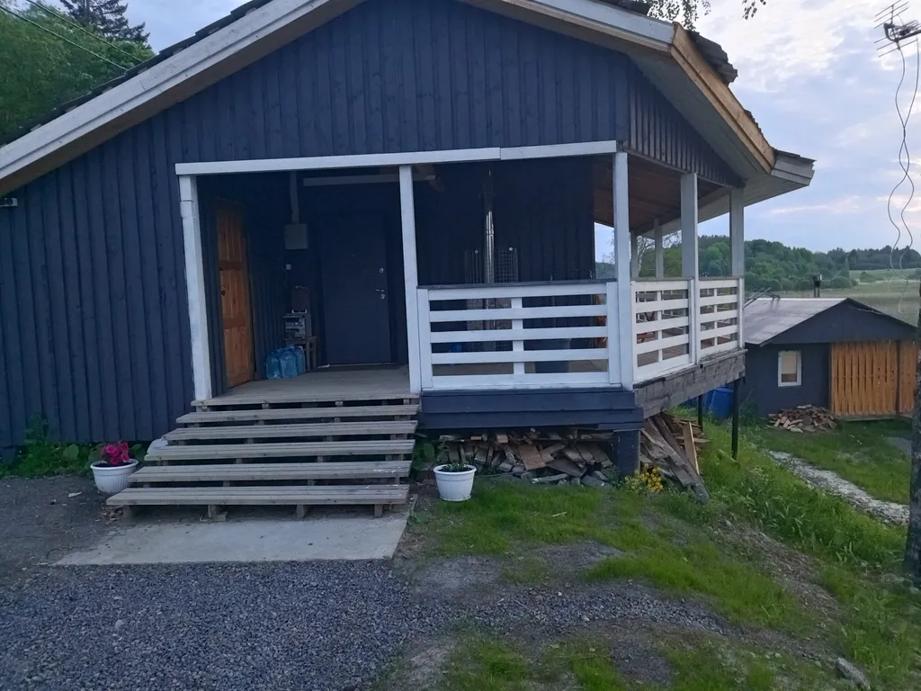 Дом на берегу ладожского озера, в живописном месте