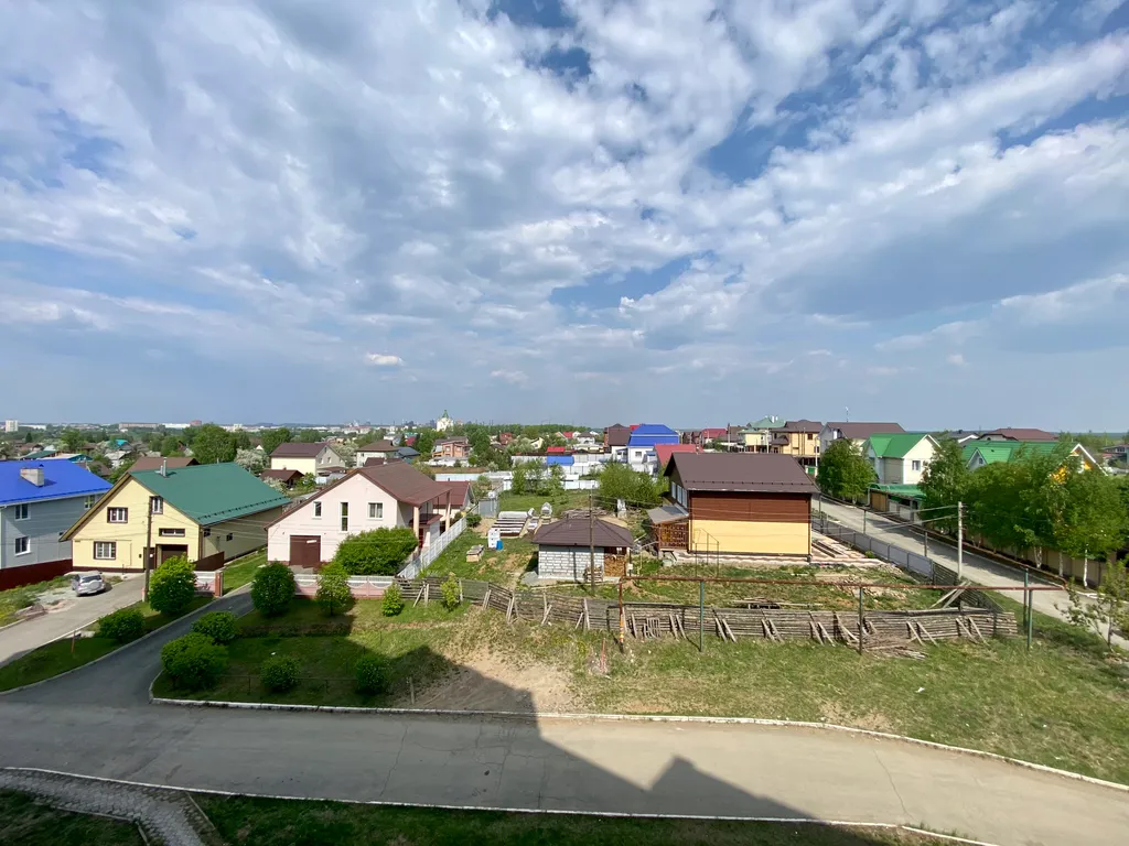 Просторная однокомнатная квартира с прямым выездом на трассу