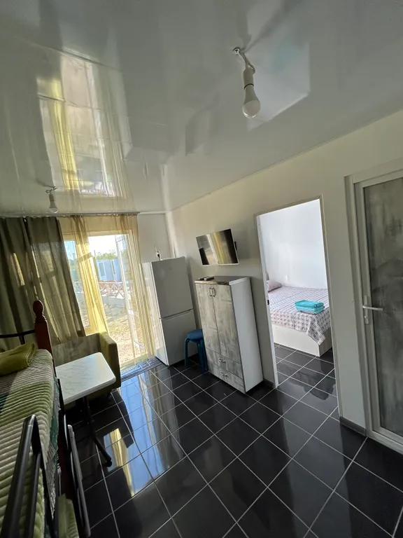 Коттедж 2-комнатный Дом — Кучугуры