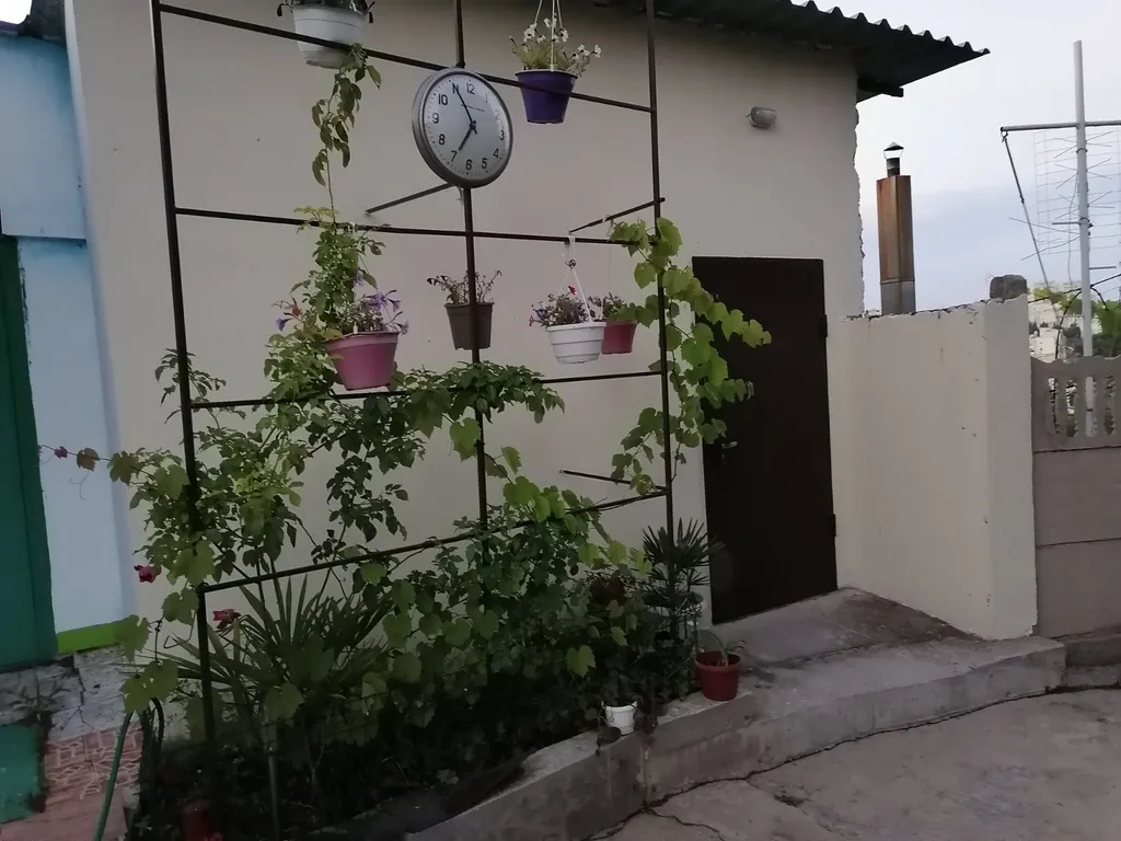 Коттедж с мангальной зоной