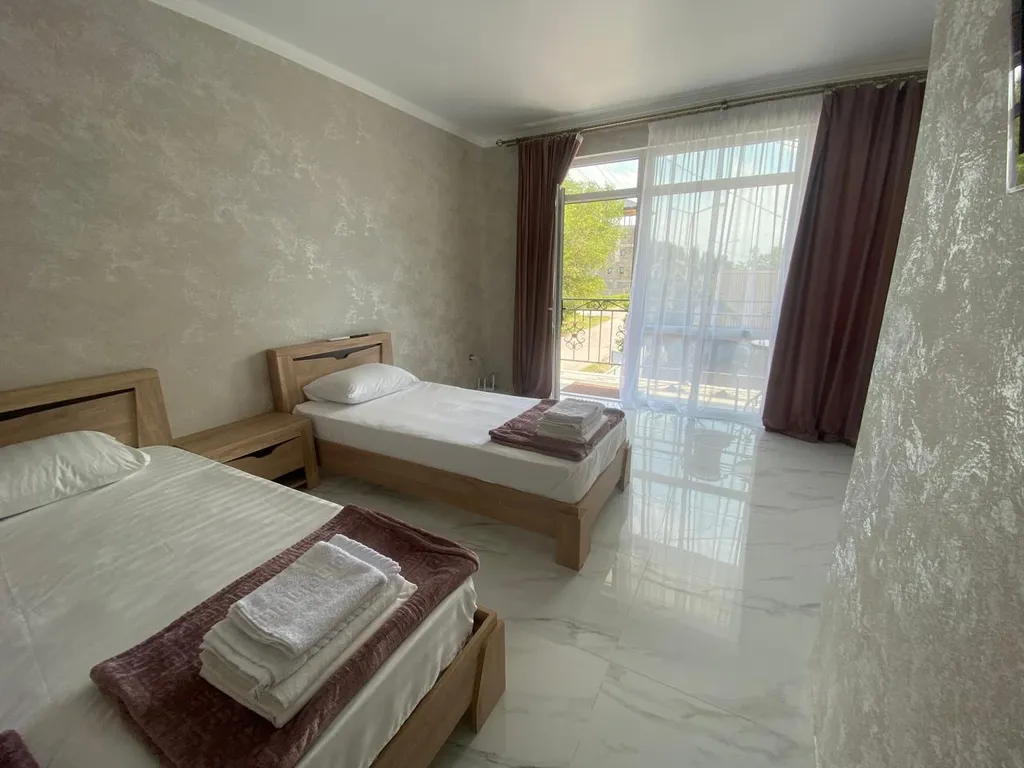 Квартира Комната — аренда посуточно в Амзара