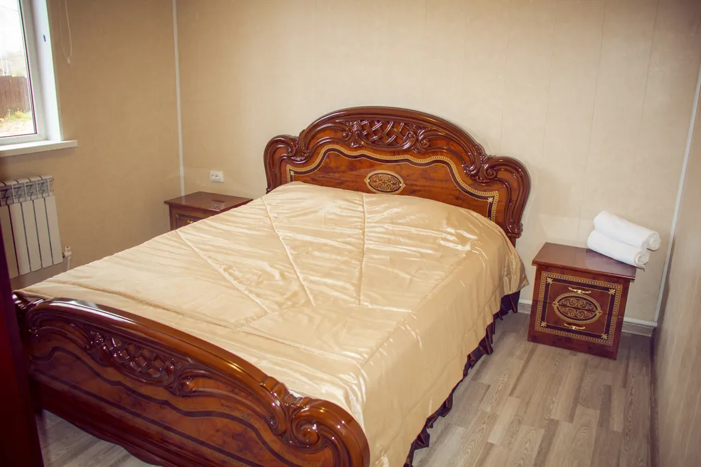 6-комнатный Дом