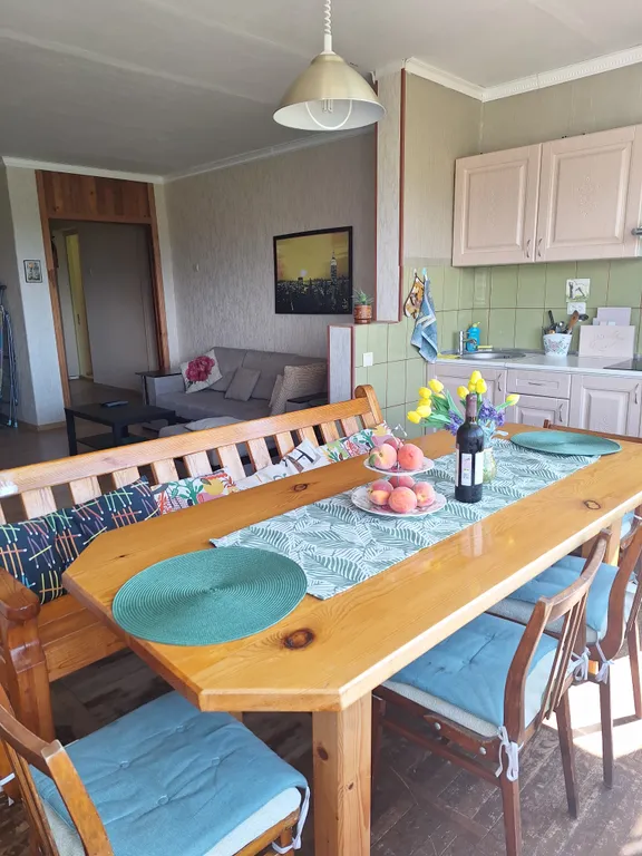 Большая и уютная квартира в центре Пицунды