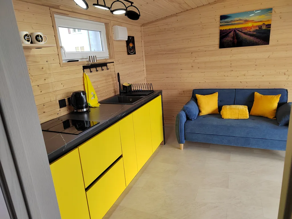 Коттедж Дом на берегу озера с банным чаном — Сокольники