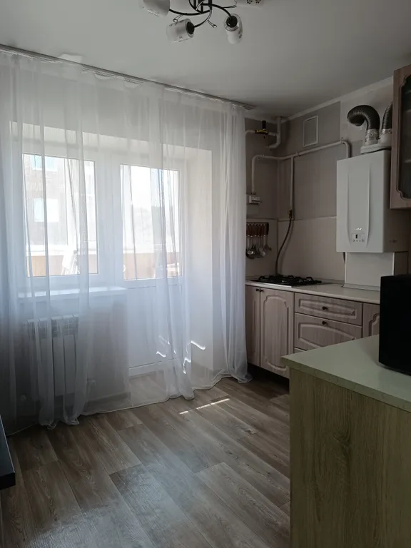 Уютная квартира в живописном месте рядом с аэропортом.