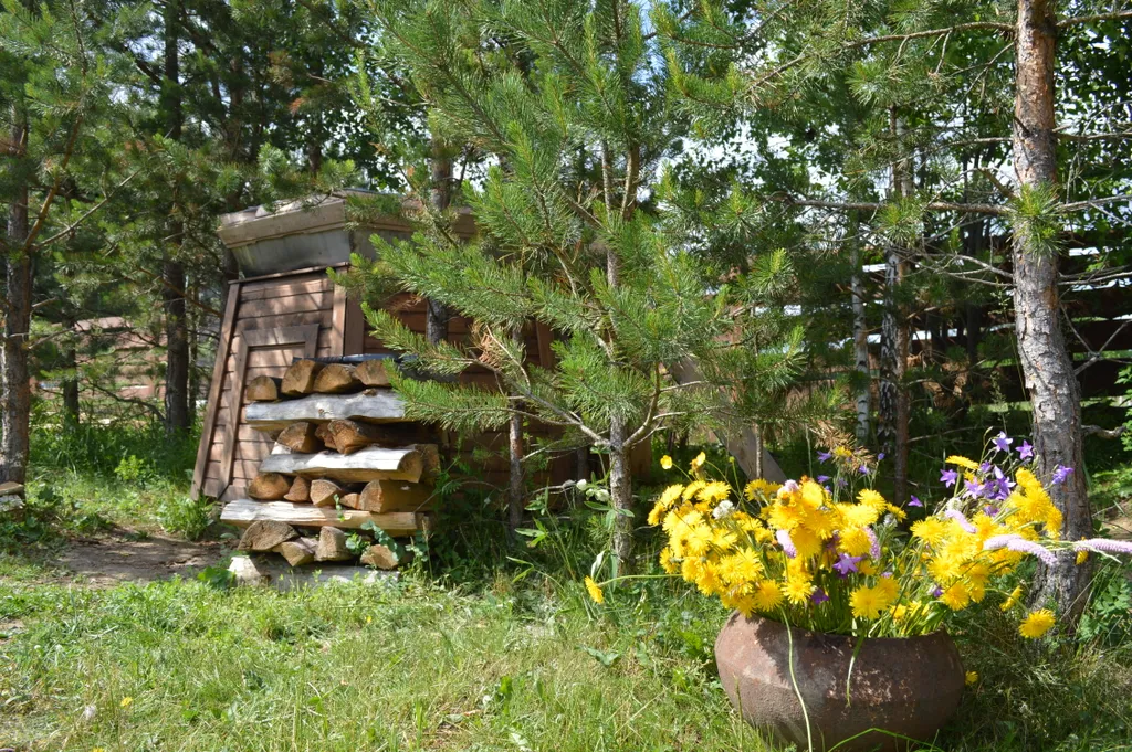 Дом недалеко от ГЛК Евразия