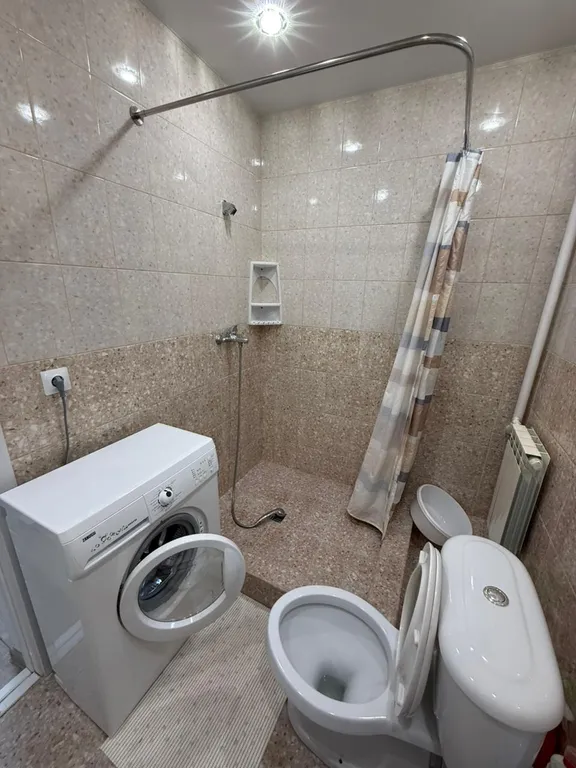 Дом, есть все условия комфортного проживанияс июня