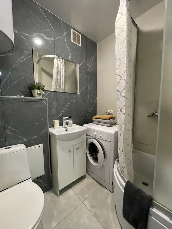 Квартира-студия в центре возле набережной