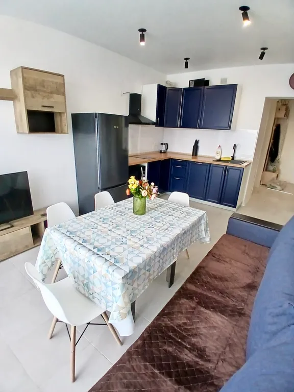 Art Life Apartment Luhmanovskaya