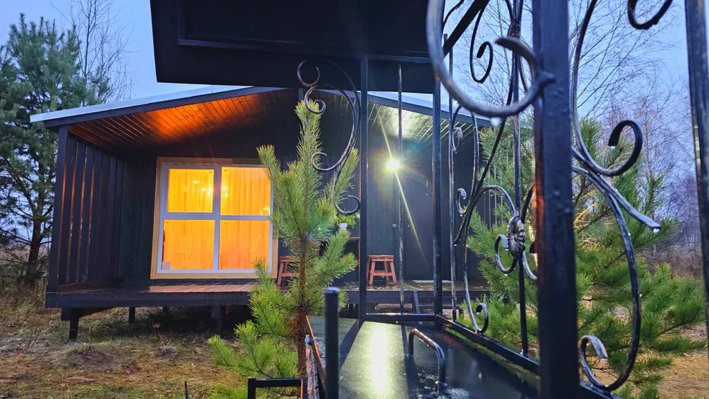 Дом на лугу