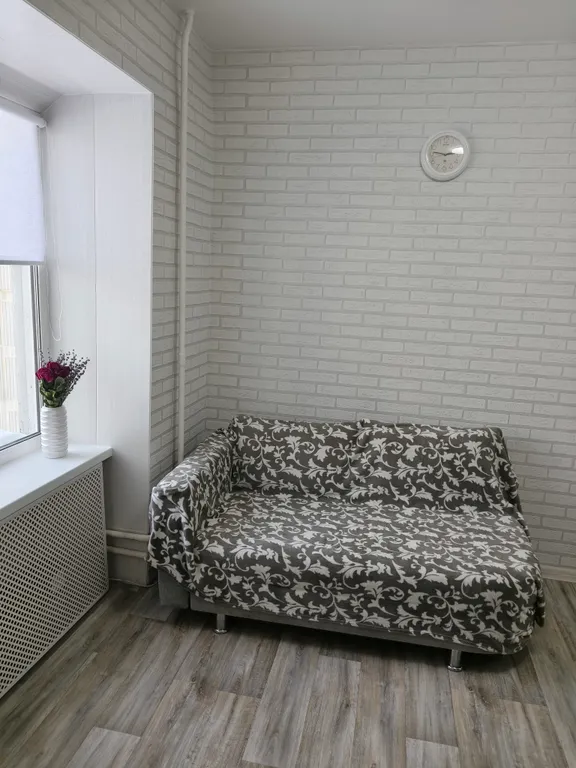 2-комнатная квартира чистая и просторная после ремонта