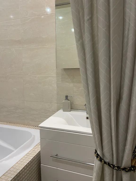 Квартира 2-комнатная Квартира — Калининград