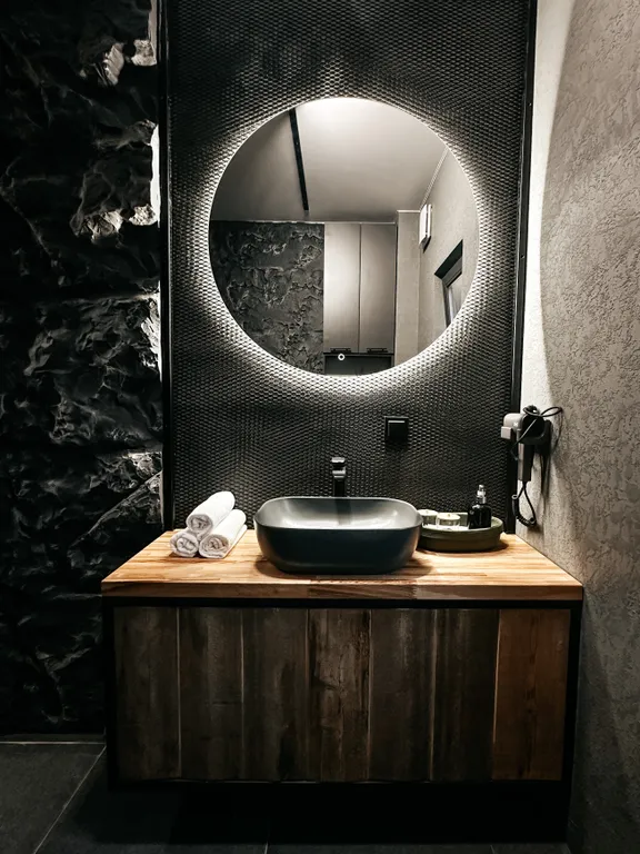 Коттедж Уютный дом с камином, чаном, сауной и большой мангальной зоной — Семеновское