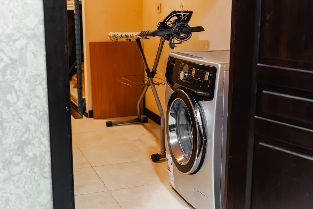 ЖК Mega tower квартира возле ТРЦ Mega