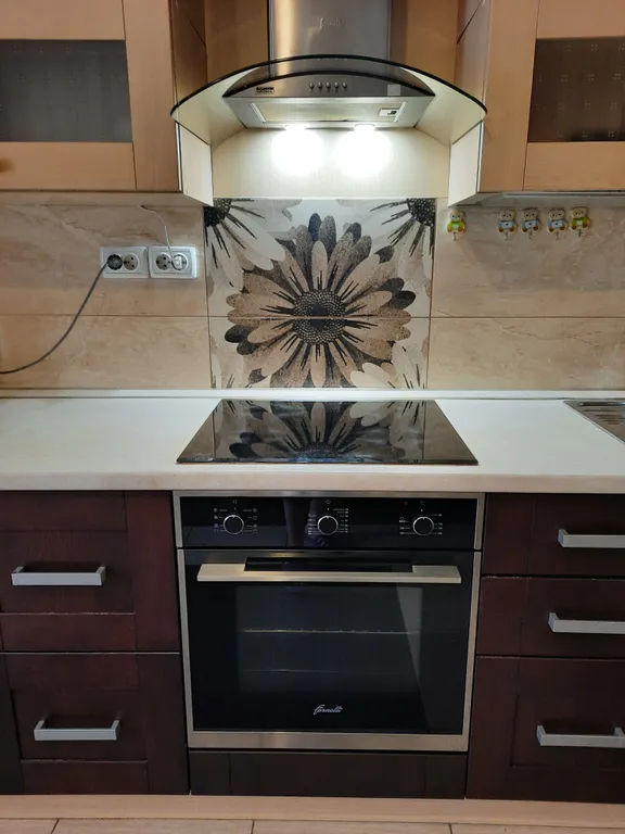 Apartlux Зефир 2-комнатная просторная квартира на С.Разина