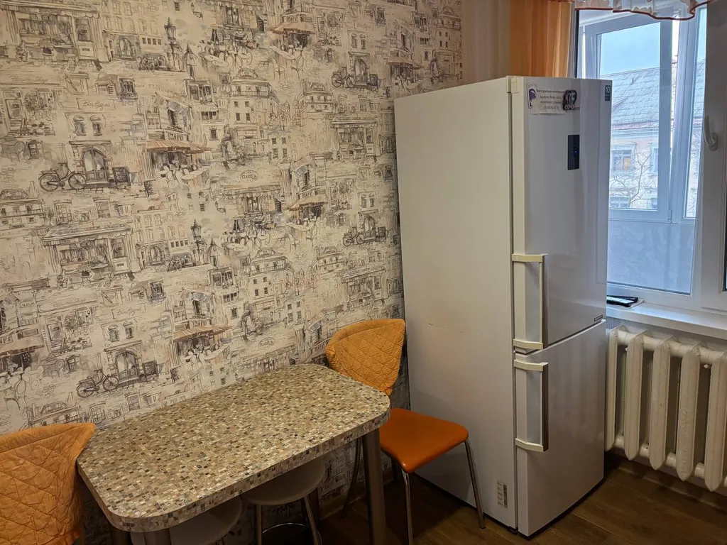 Квартира 2-комнатная Квартира — Евпатория